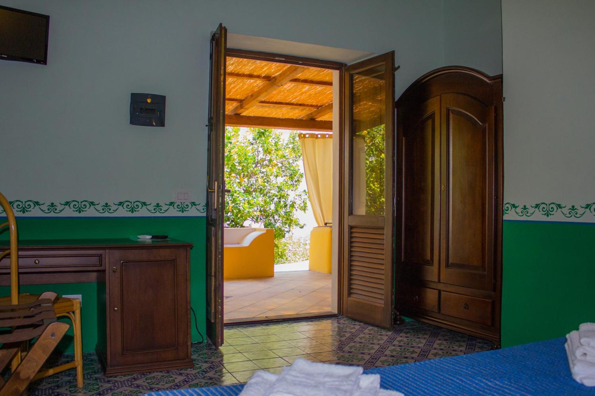 Hotel Arcangelo - Salina Santa Marina Salina Extérieur photo